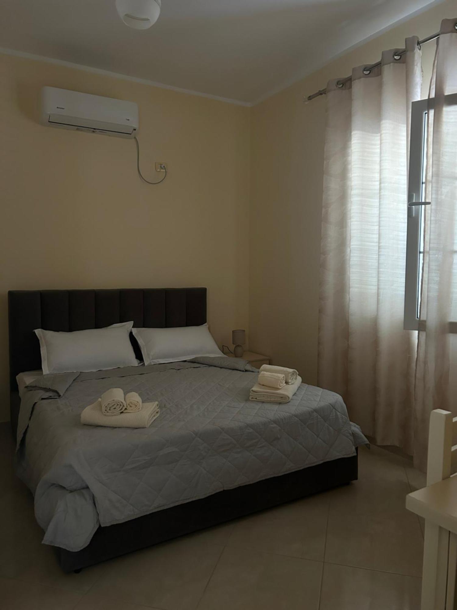 Rest House Vlorë Екстериор снимка